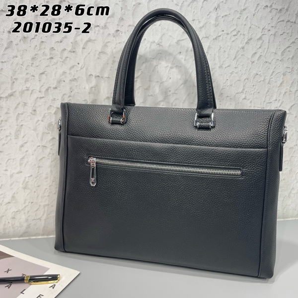 スーパーコピーブランドバッグ正面デザイン